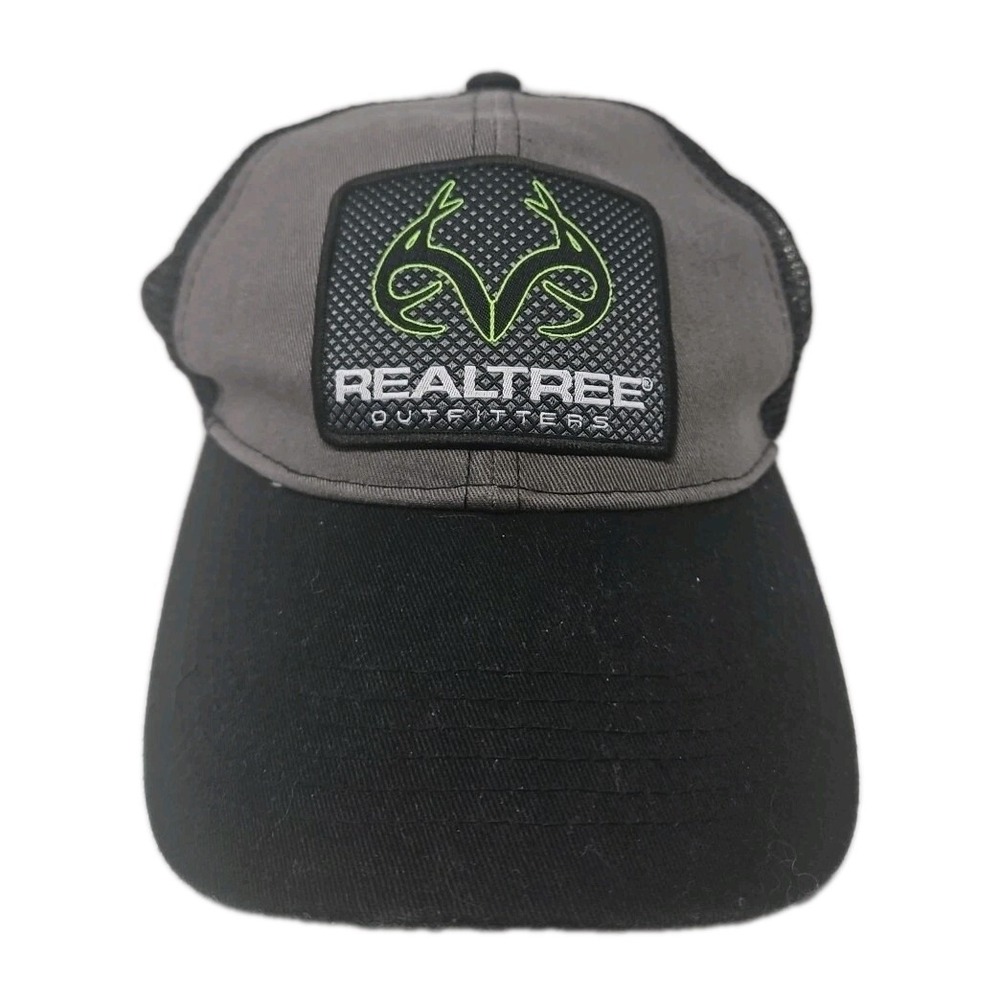 Realtree Outfitters Black And Gray Trucker Hat Mesh Back Adjustable Size